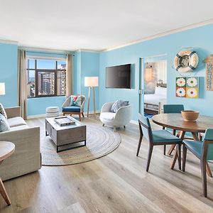 Masters King Suite Accessible